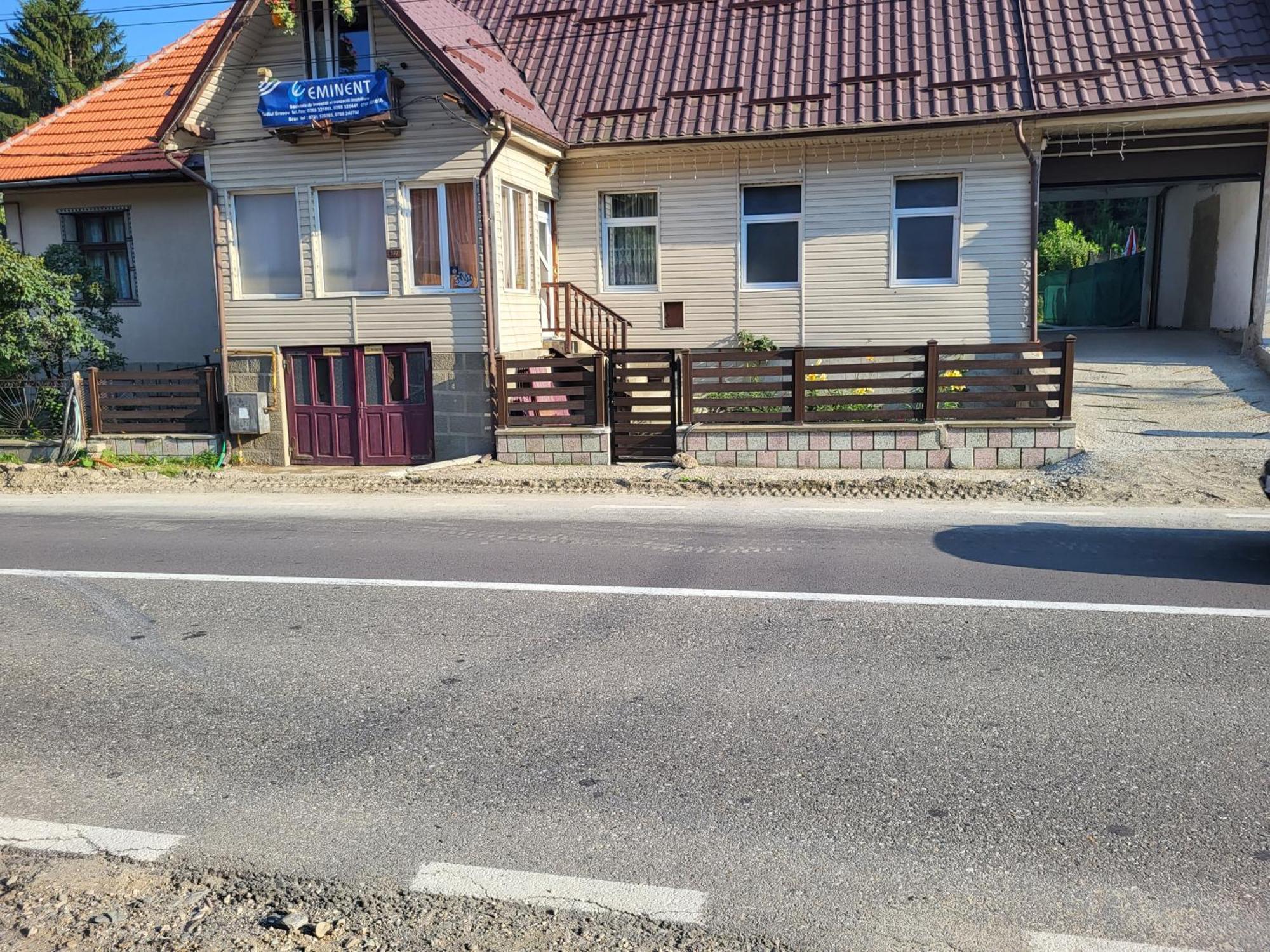 Отель Casa Ernst Моечу-де-Жос Экстерьер фото